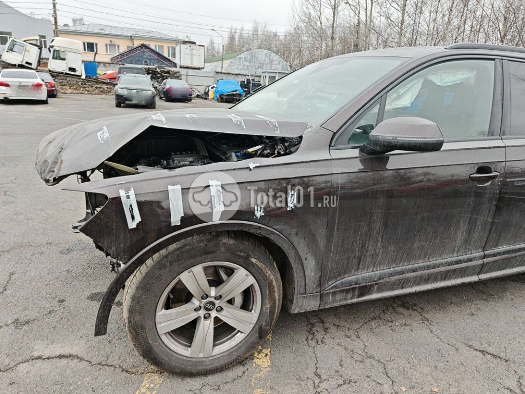 Фото Audi Q7 64