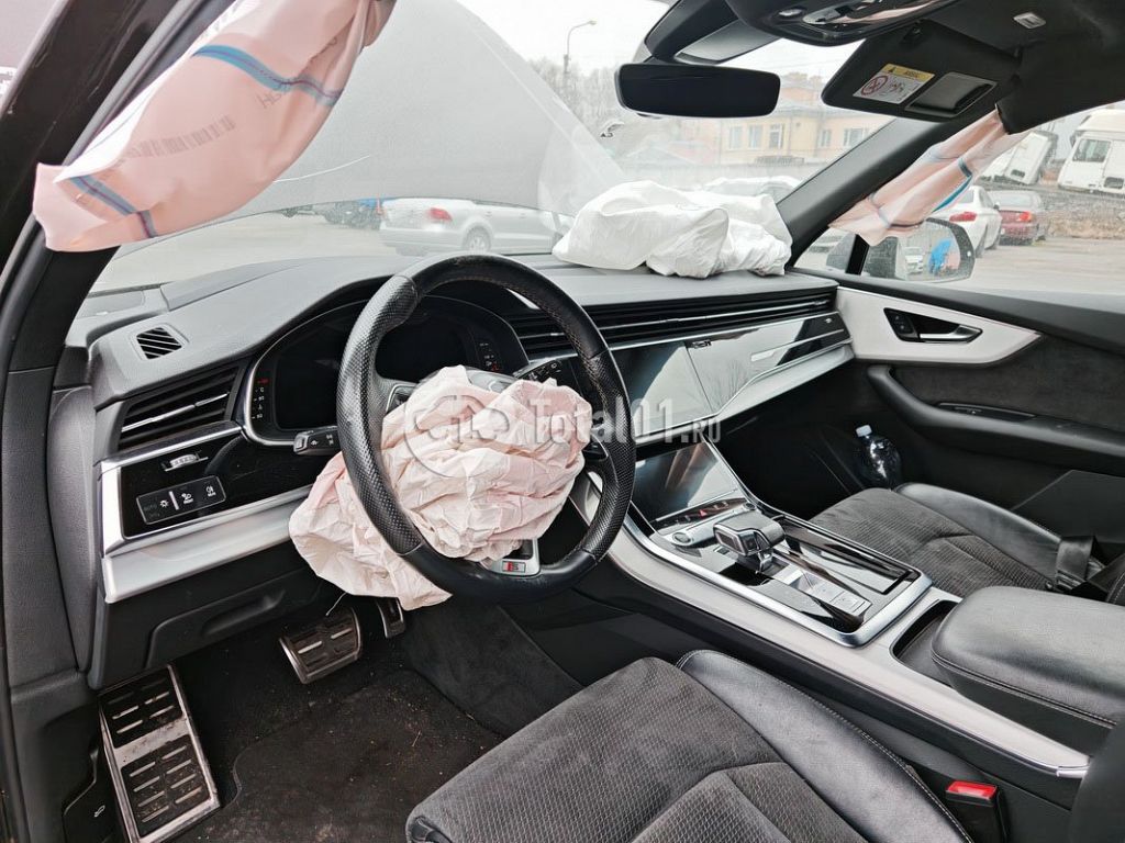 Фото Audi Q7 138