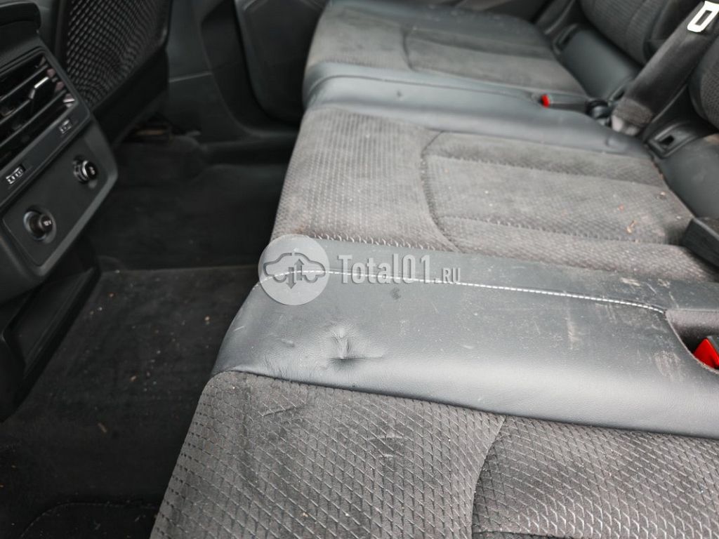 Фото Audi Q7 156