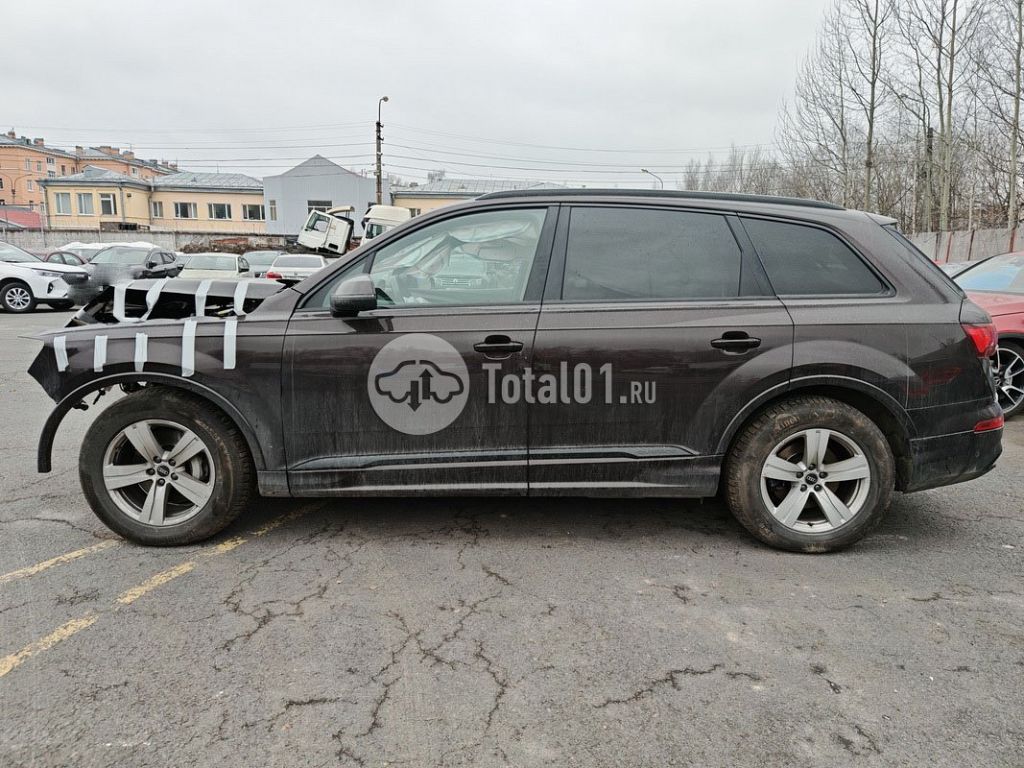 Фото Audi Q7 164