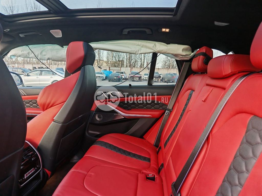 Фото BMW X5 M 130