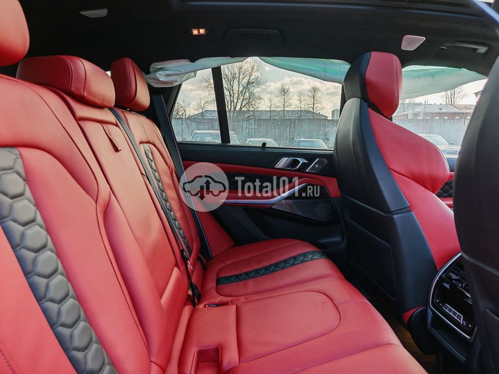 Фото BMW X5 M 158
