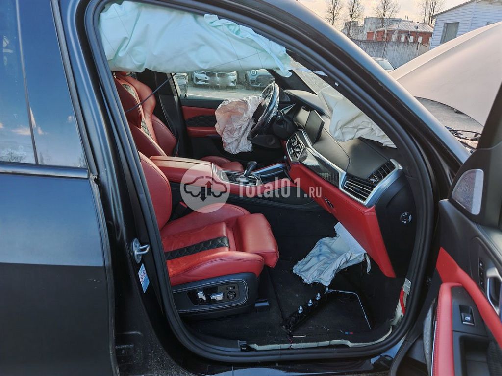 Фото BMW X5 M 172