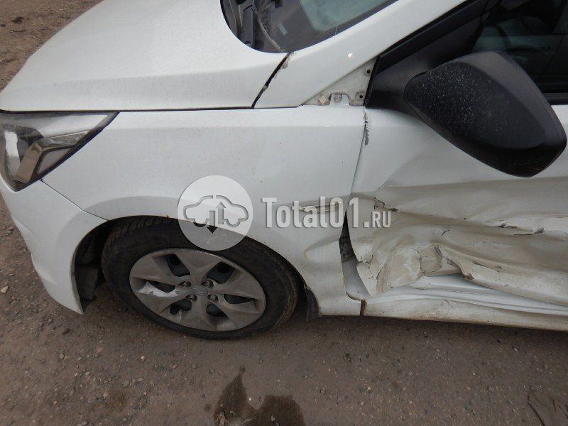 Фото Hyundai Solaris 20