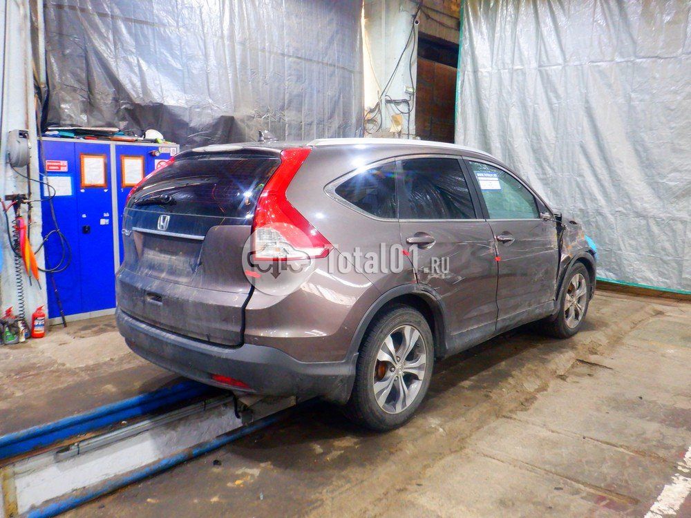 Фото Honda CR-V 12
