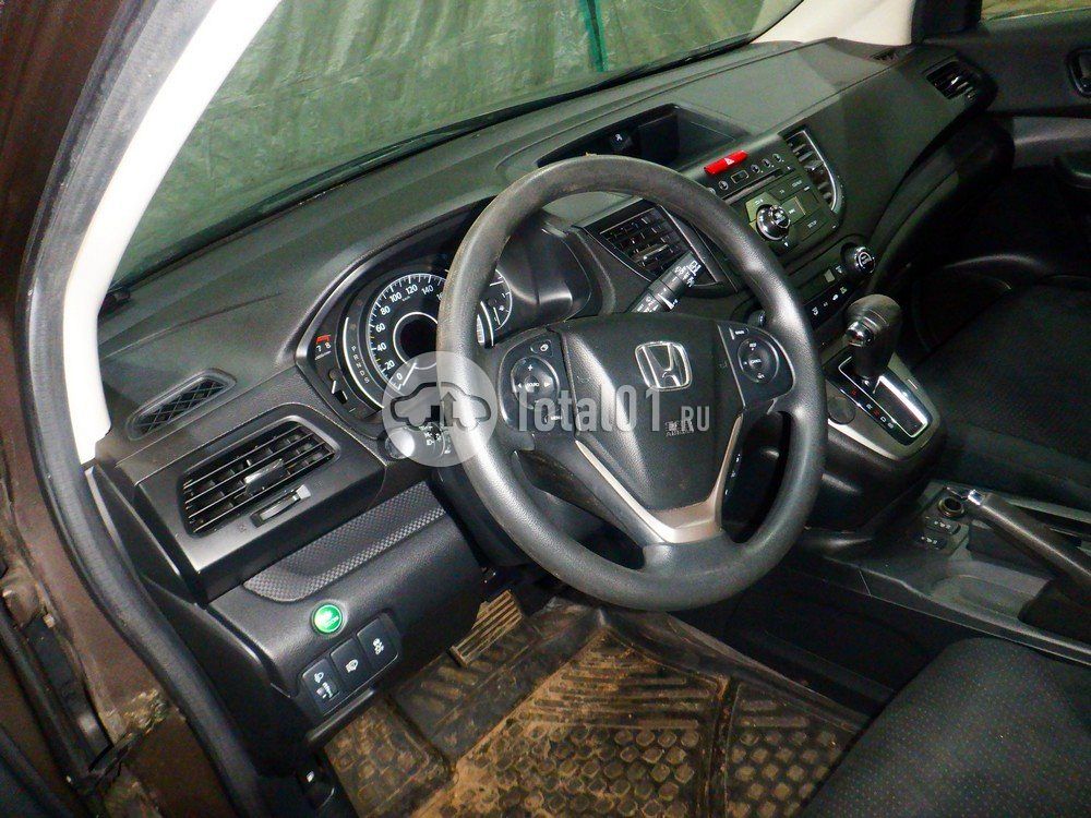 Фото Honda CR-V 28