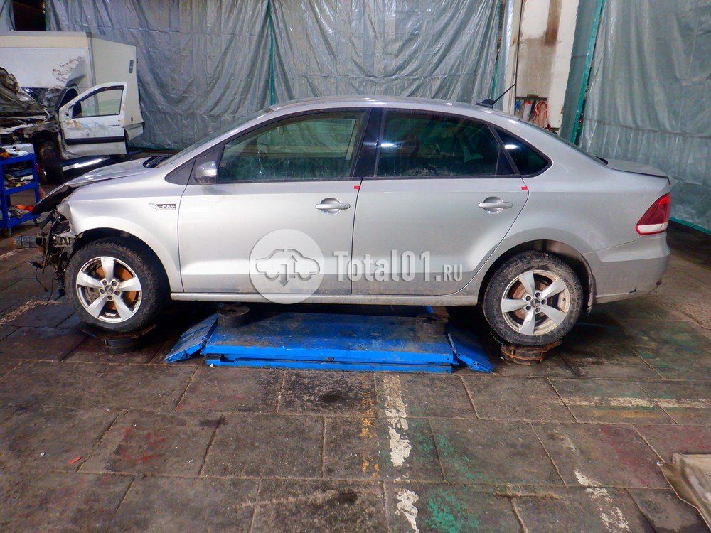 Фото Volkswagen Polo 8