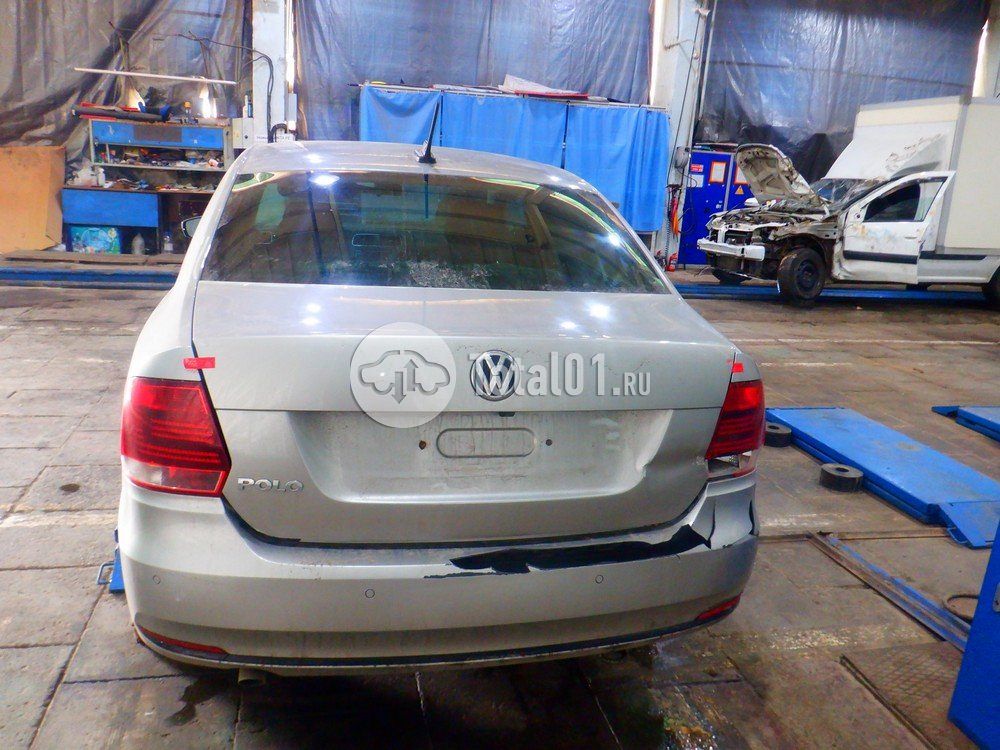 Фото Volkswagen Polo 10