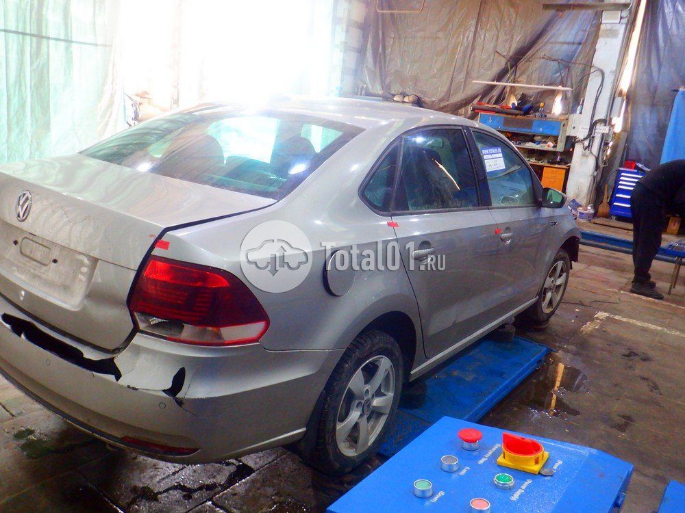 Фото Volkswagen Polo 14