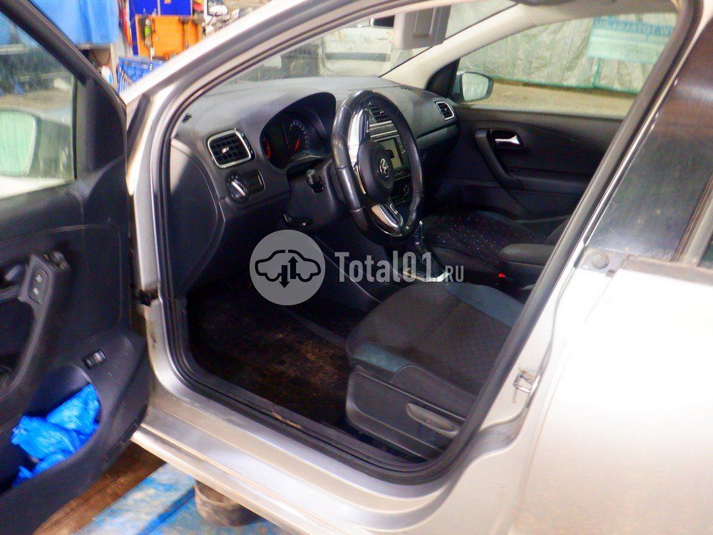 Фото Volkswagen Polo 22