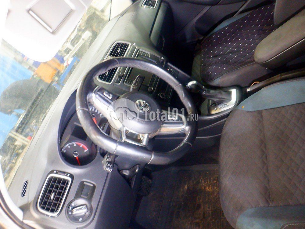Фото Volkswagen Polo 34
