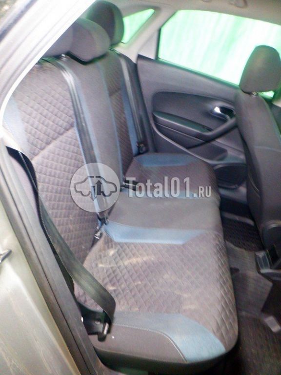 Фото Volkswagen Polo 70