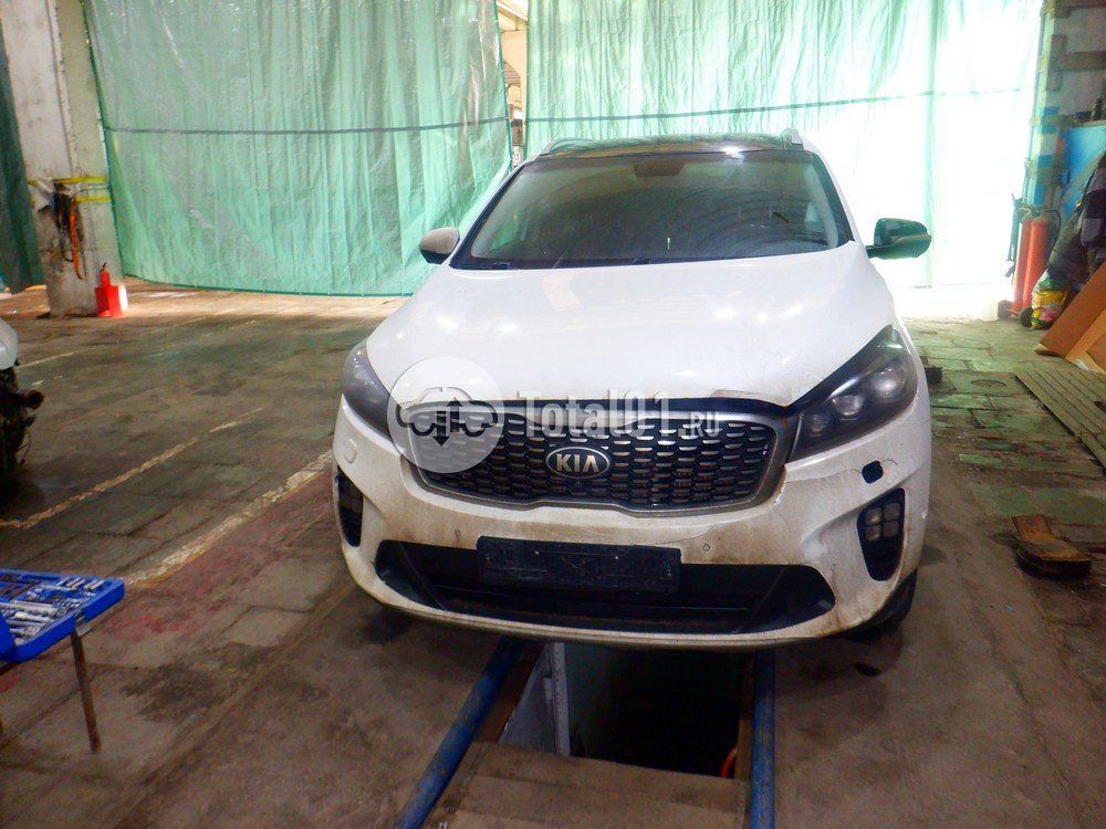 Фото KIA Sorento 4