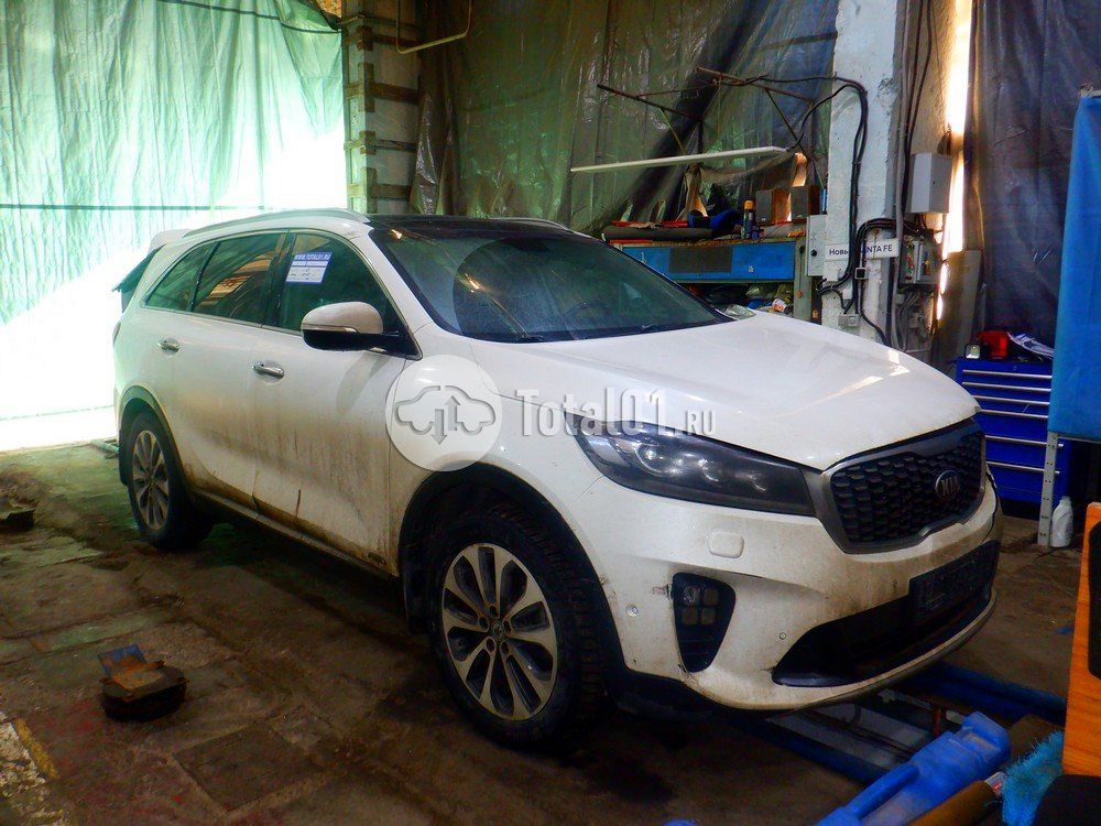 Фото KIA Sorento 6