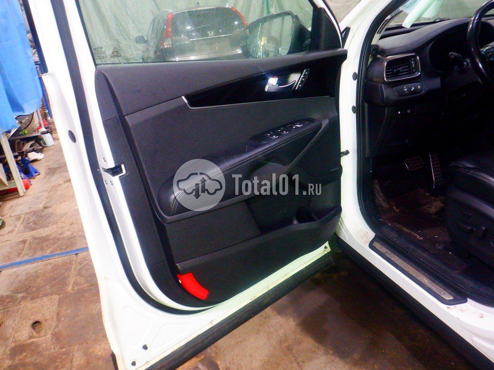 Фото KIA Sorento 20