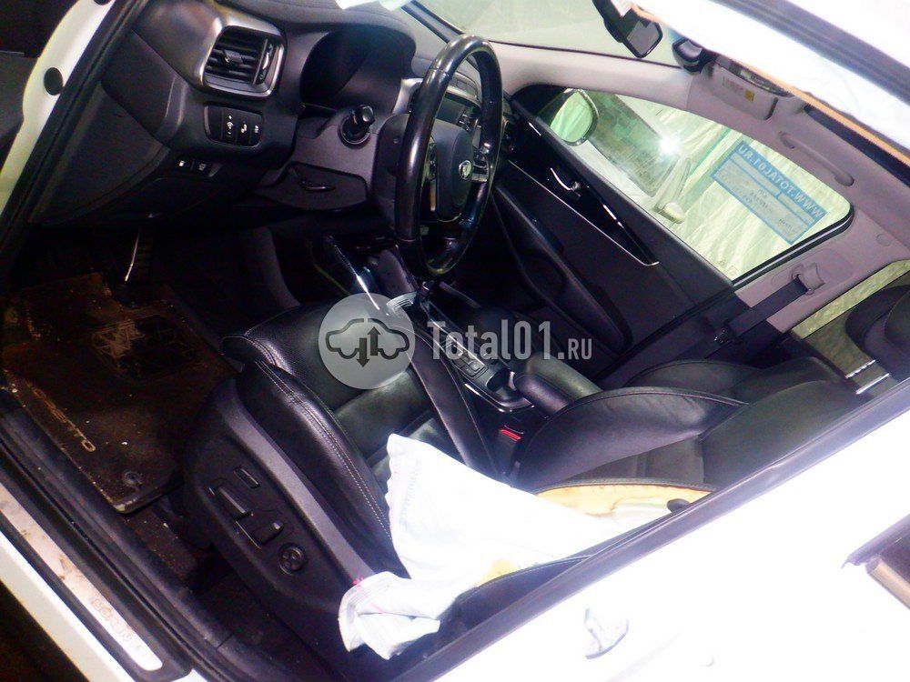 Фото KIA Sorento 24