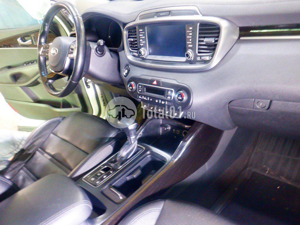 Фото KIA Sorento 94
