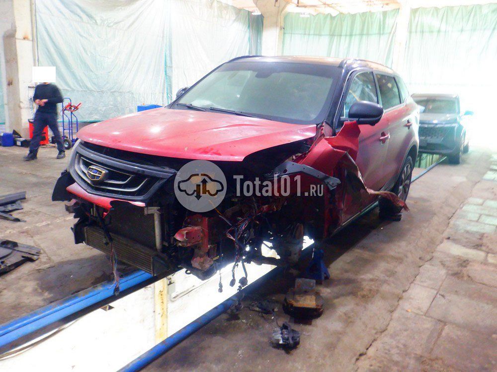 Фото Geely Atlas 6