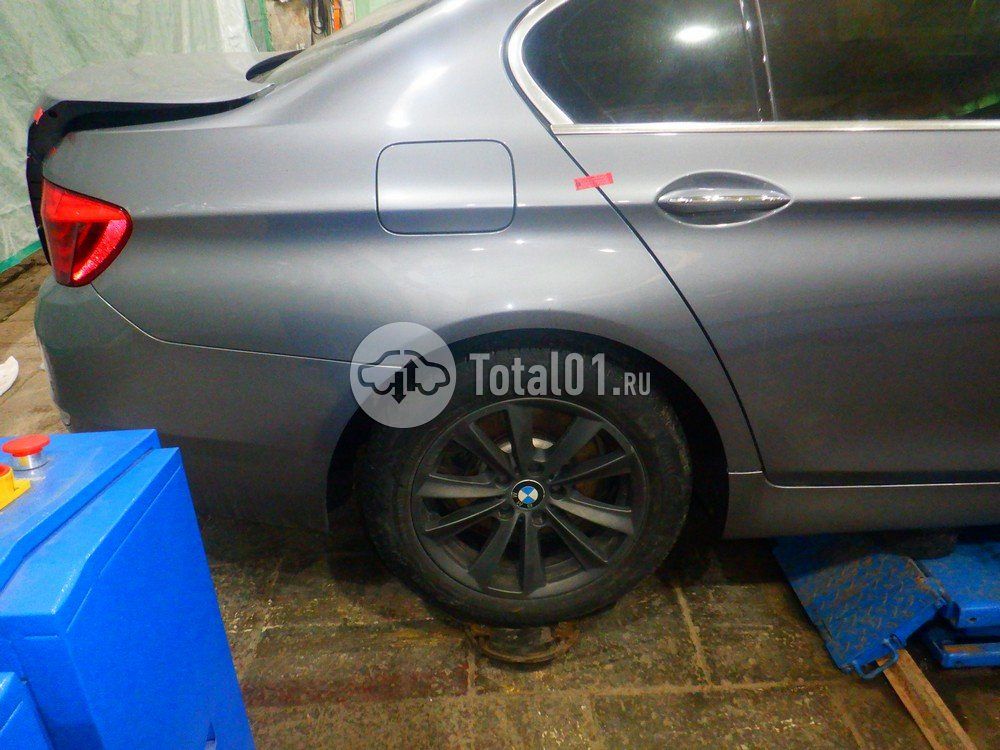Фото BMW 5 серия 32