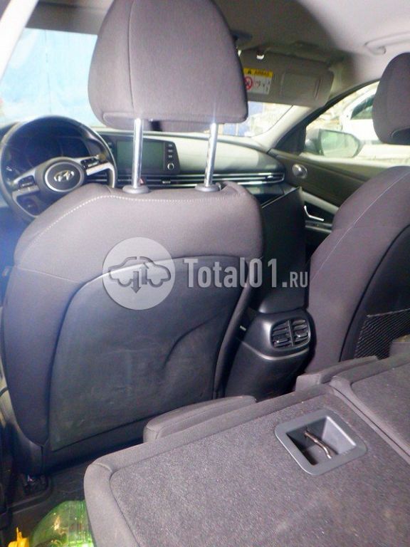 Фото Hyundai Elantra 62