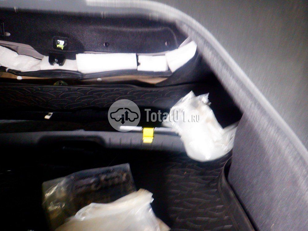 Фото Hyundai Elantra 70