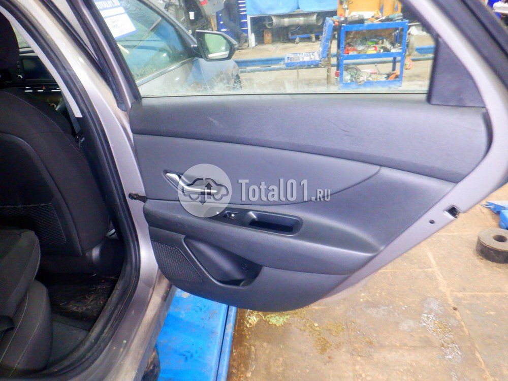 Фото Hyundai Elantra 78