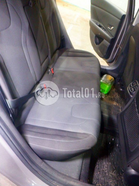 Фото Hyundai Elantra 88