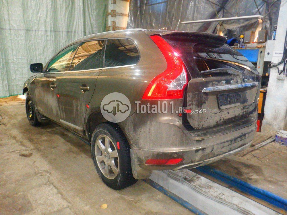 Фото Volvo XC60 8