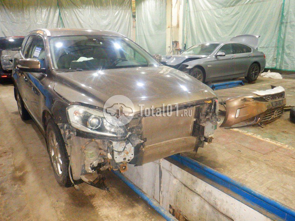 Фото Volvo XC60 18