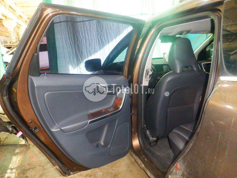 Фото Volvo XC60 64