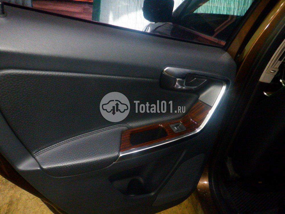 Фото Volvo XC60 66