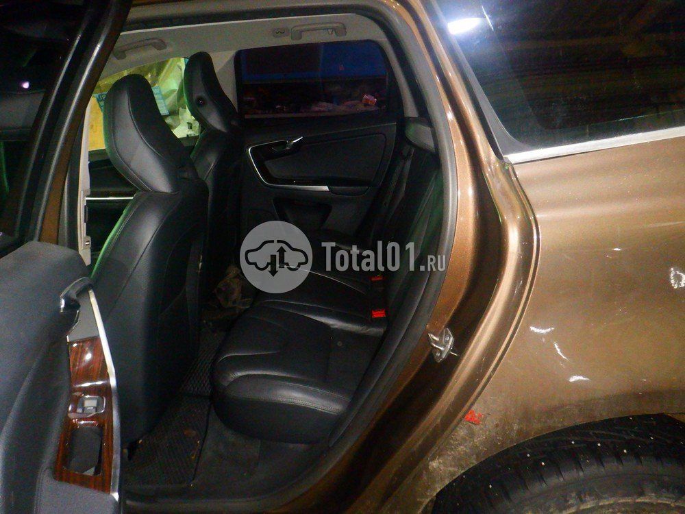 Фото Volvo XC60 68