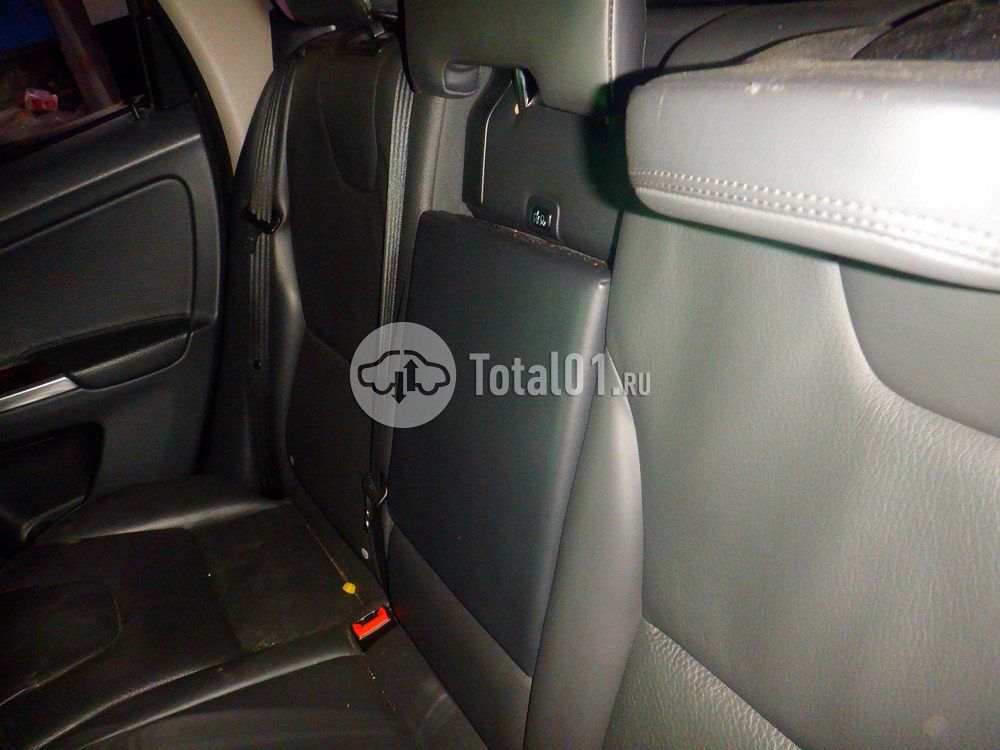 Фото Volvo XC60 78
