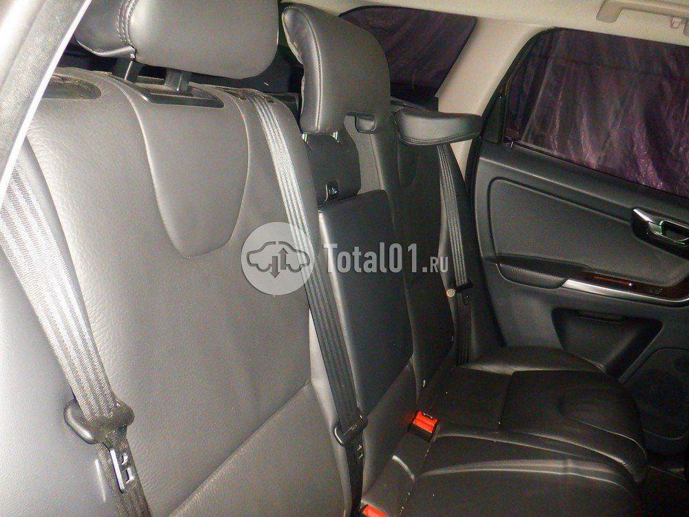 Фото Volvo XC60 102