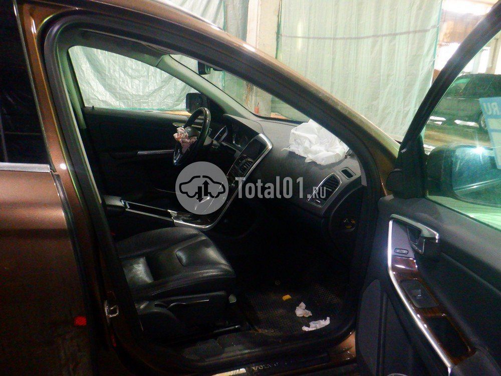 Фото Volvo XC60 108