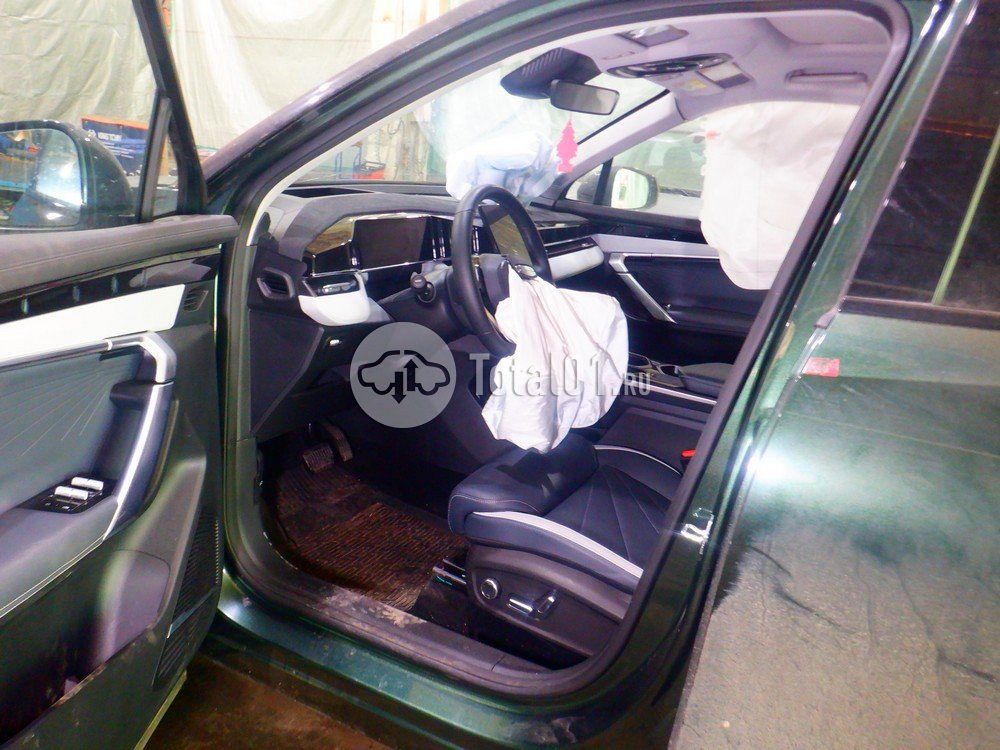 Фото Geely Atlas 22
