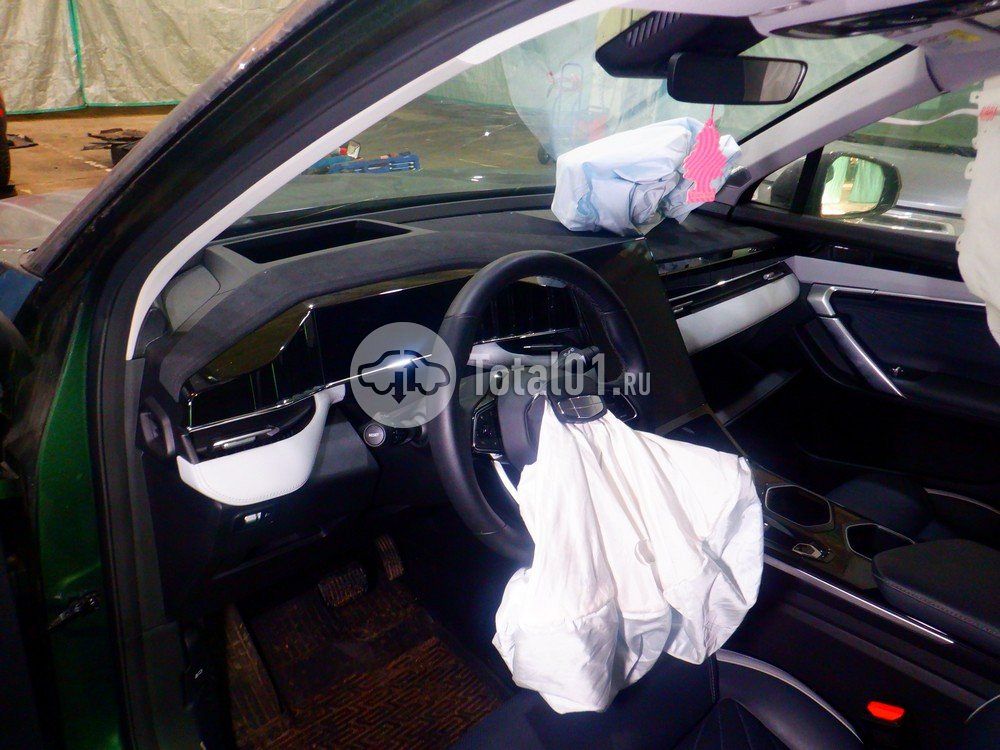 Фото Geely Atlas 24