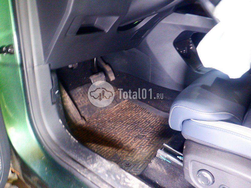 Фото Geely Atlas 30