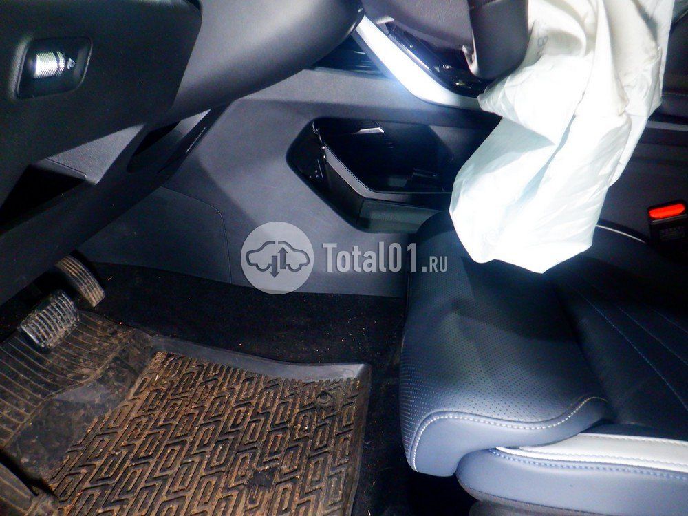 Фото Geely Atlas 32