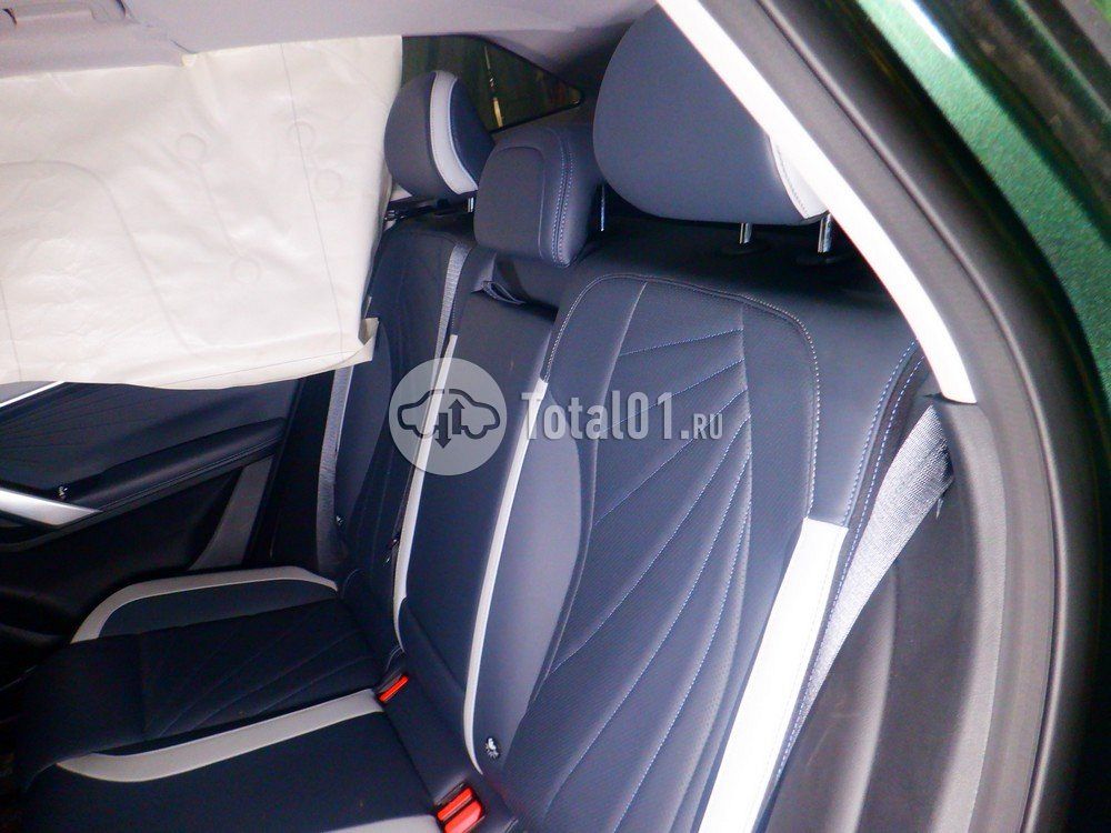 Фото Geely Atlas 52