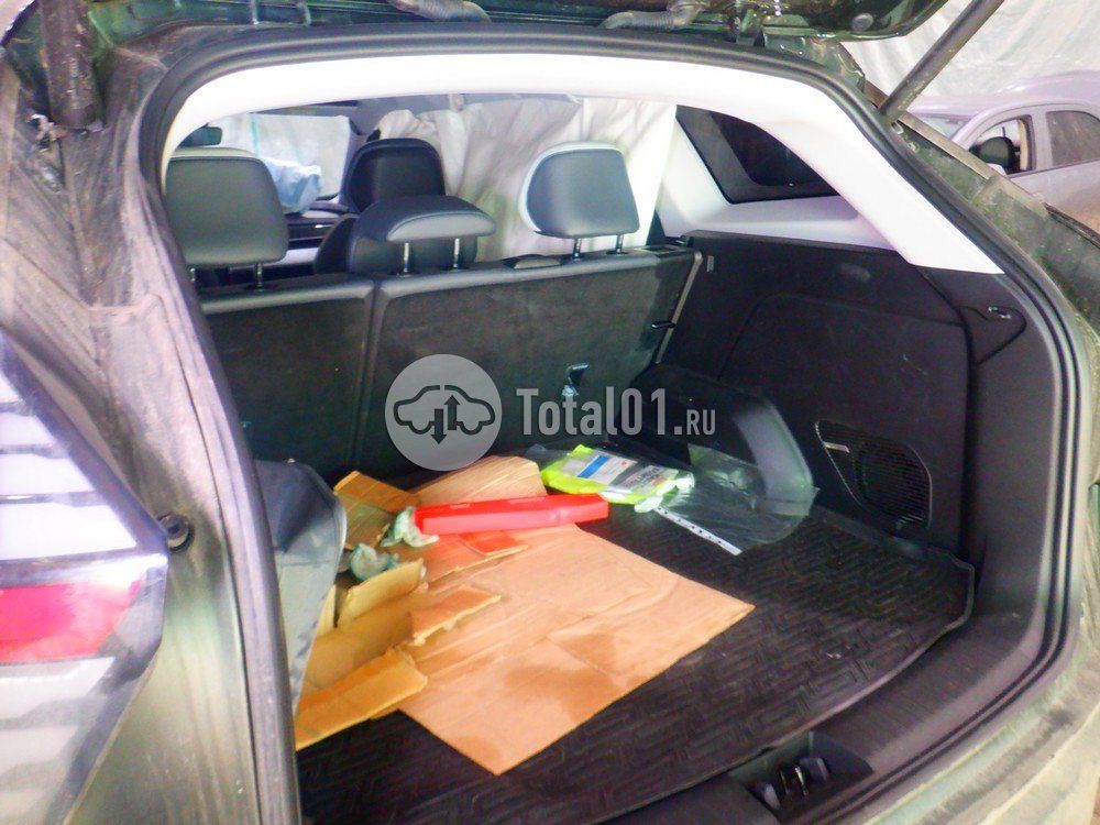 Фото Geely Atlas 56