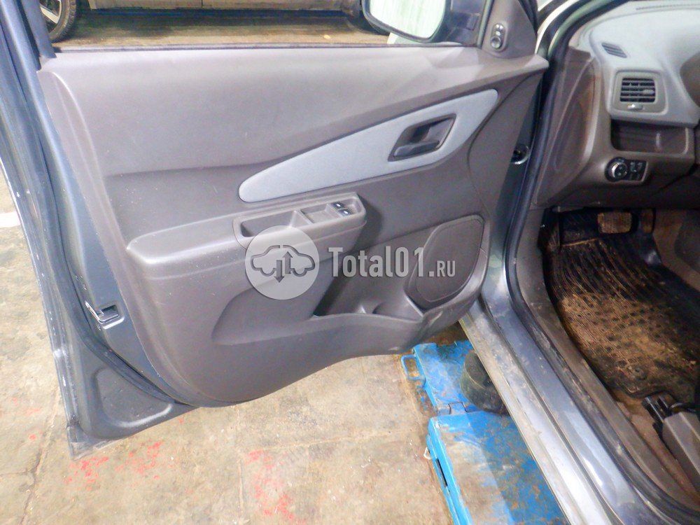 Фото Chevrolet Cobalt 128