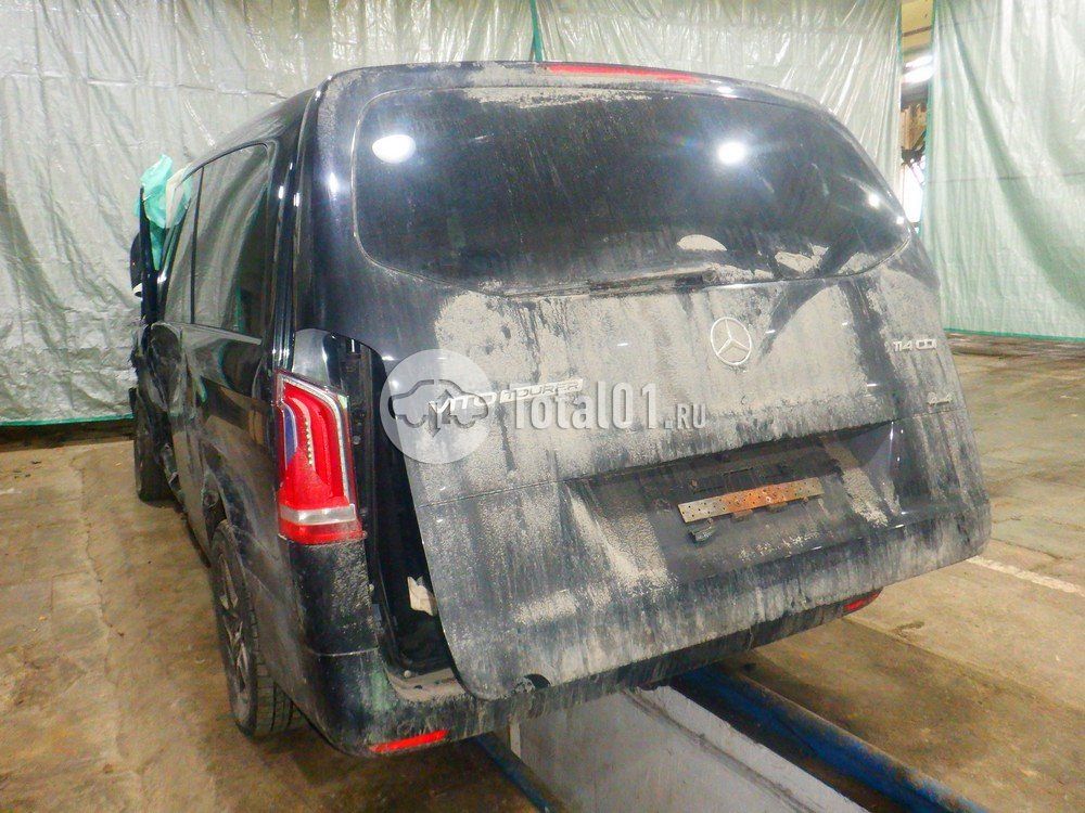 Фото Mercedes-Benz Vito 12