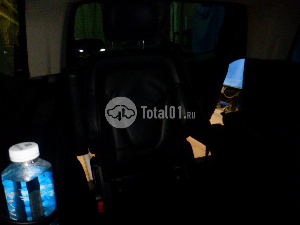 Фото Mercedes-Benz Vito 40