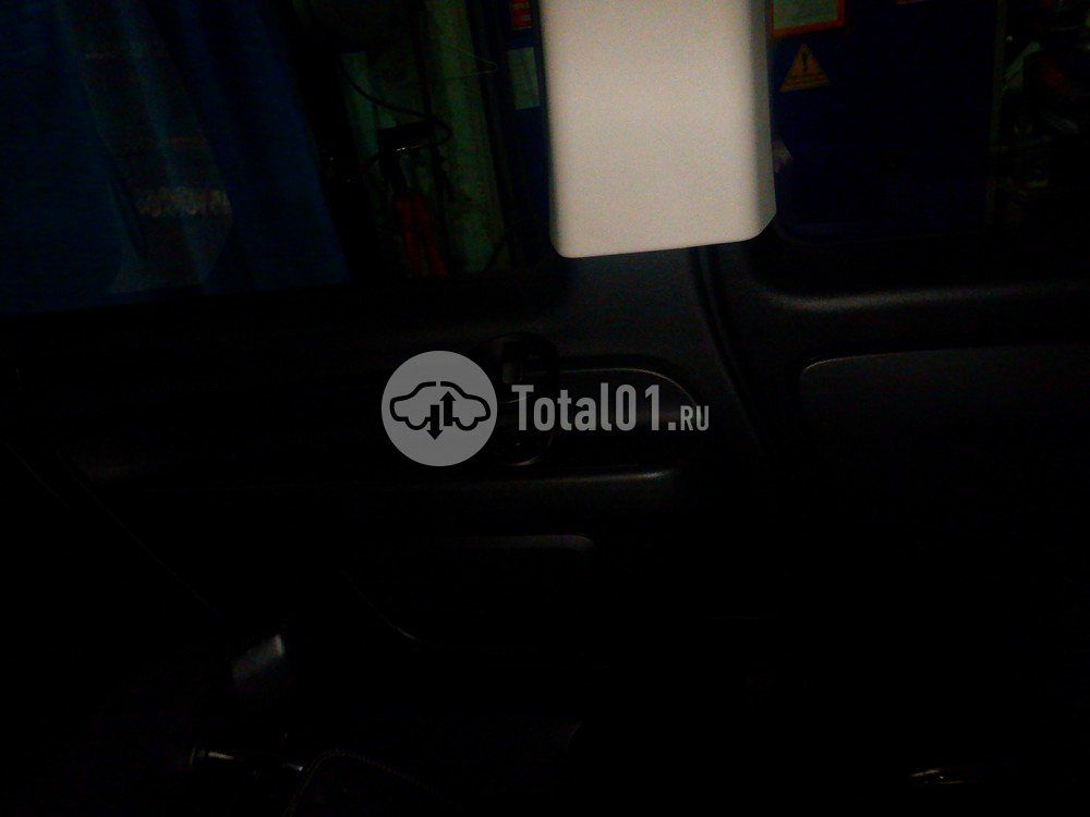 Фото Mercedes-Benz Vito 48