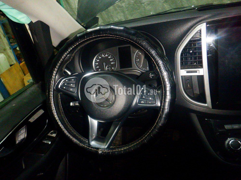 Фото Mercedes-Benz Vito 56