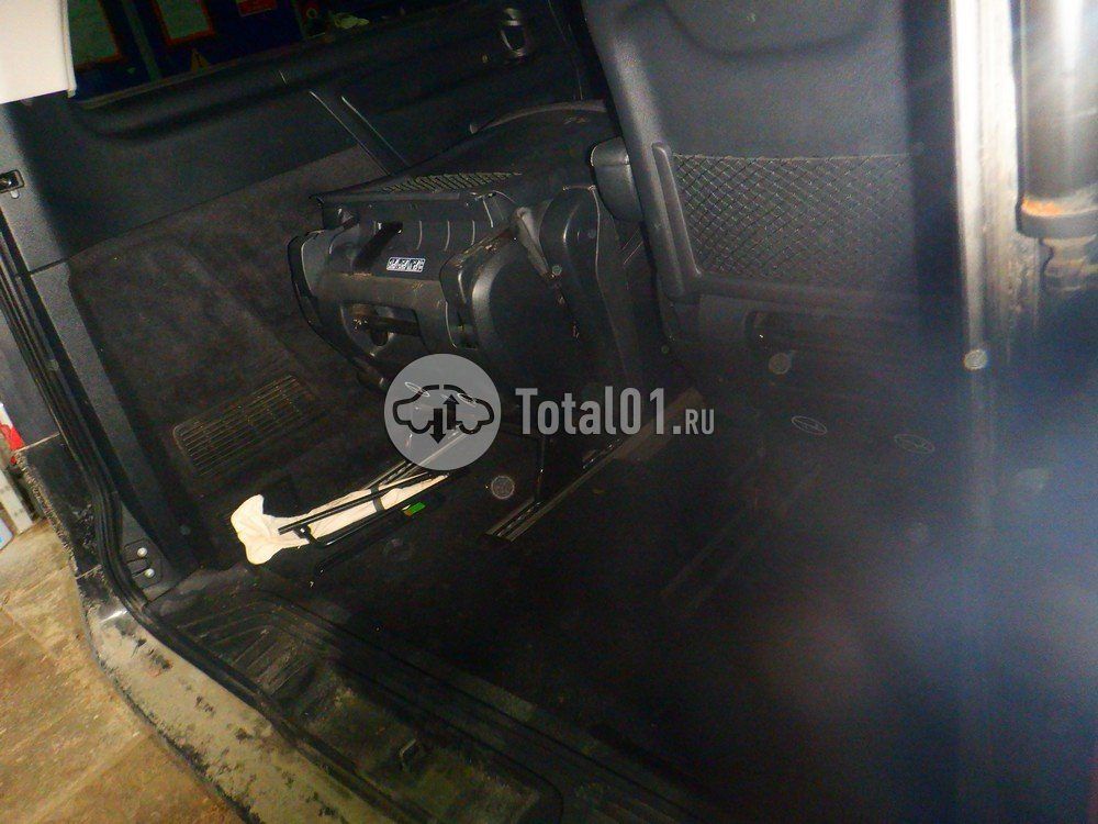 Фото Mercedes-Benz Vito 82