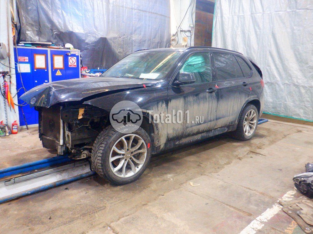 Фото BMW X5 6