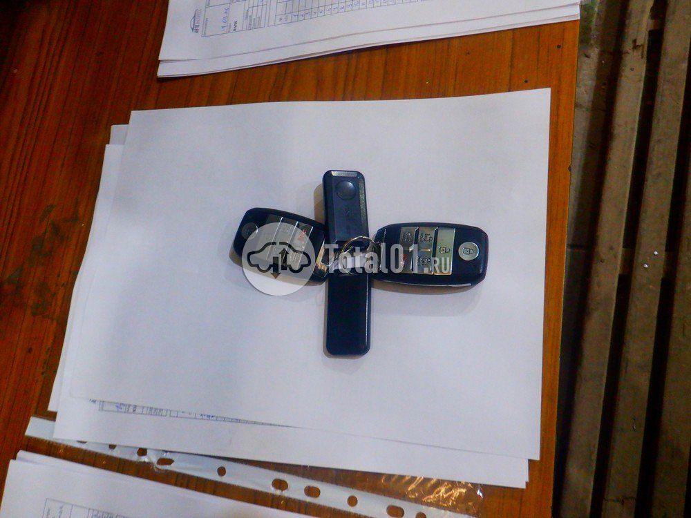 Фото KIA Carnival 18