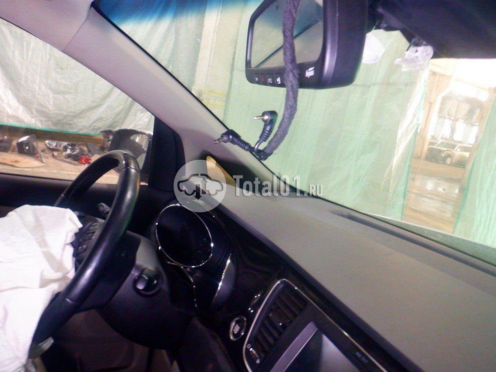 Фото KIA Carnival 42